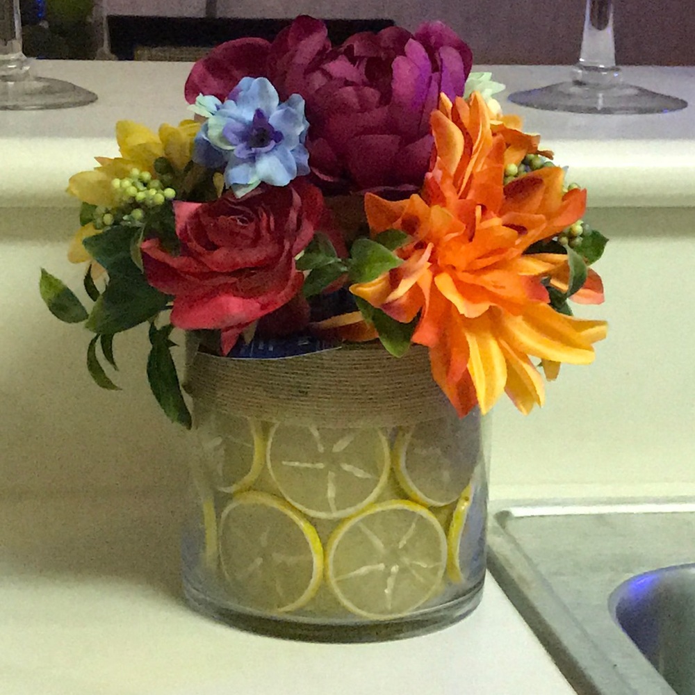 Meet your Posher, Aura